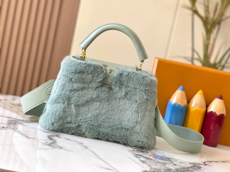 LV Capucines Bags 4233H-1196