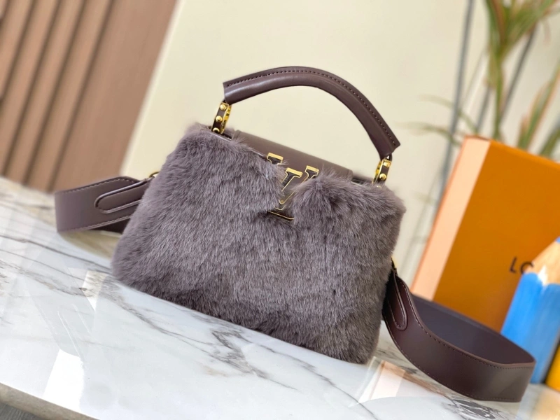 LV Capucines Bags 4233H-1199