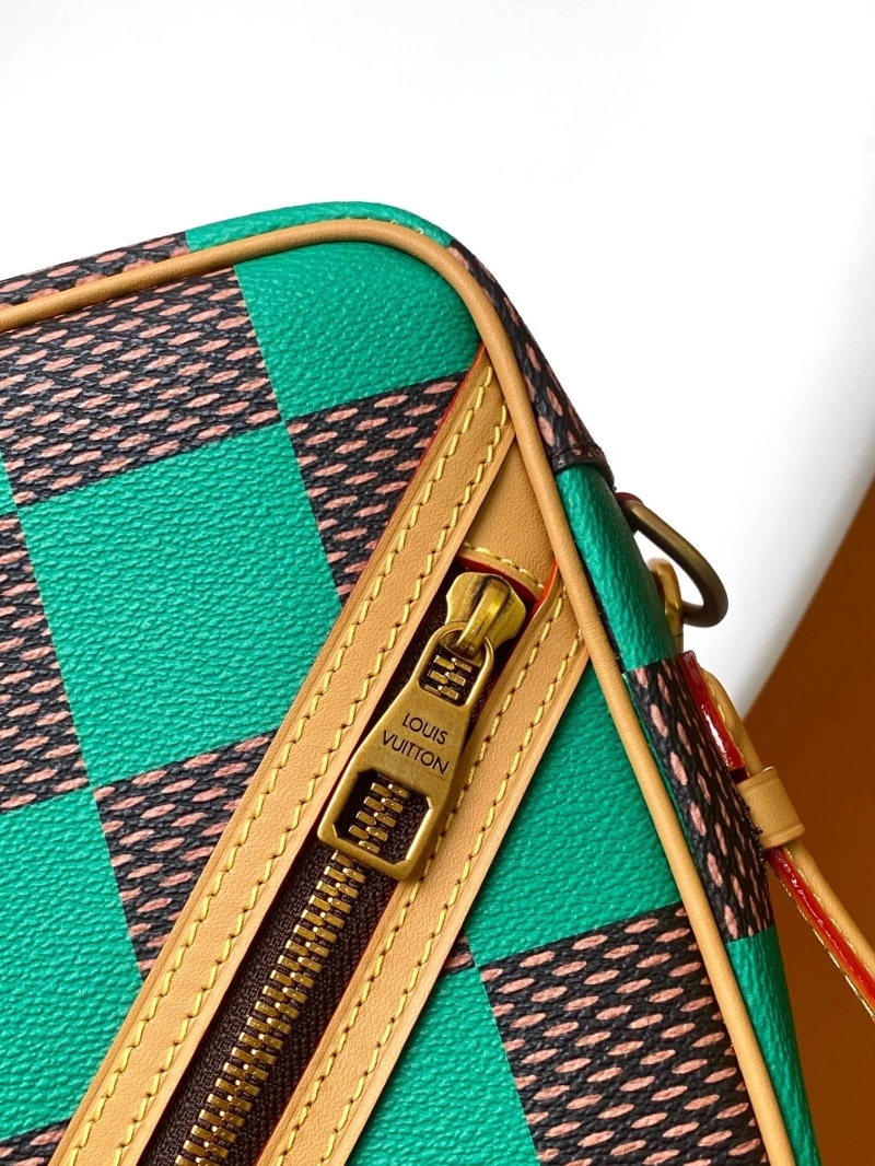 LV Box Bags 4233H-1233