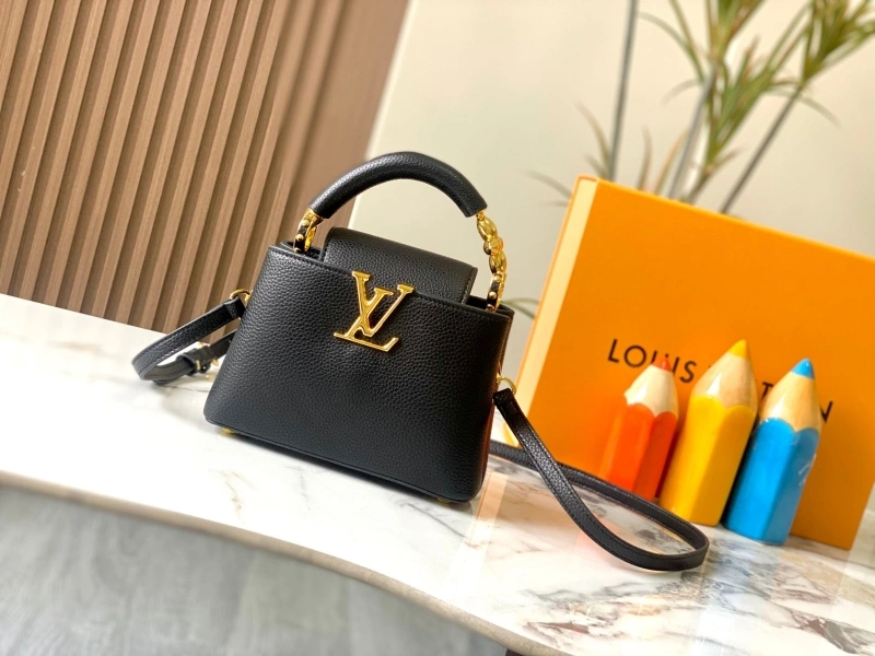 LV Capucines Bags 4233H-1279