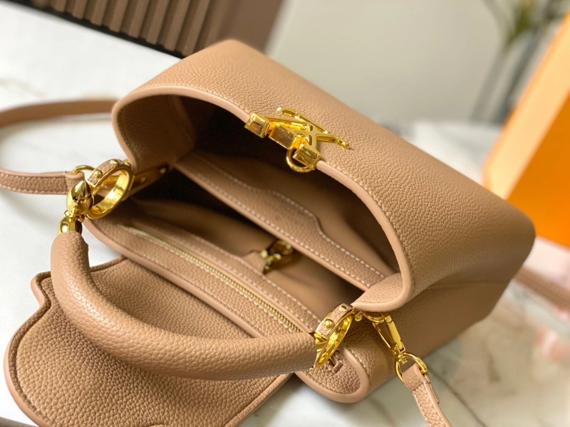 LV Capucines Bags 4233H-1282
