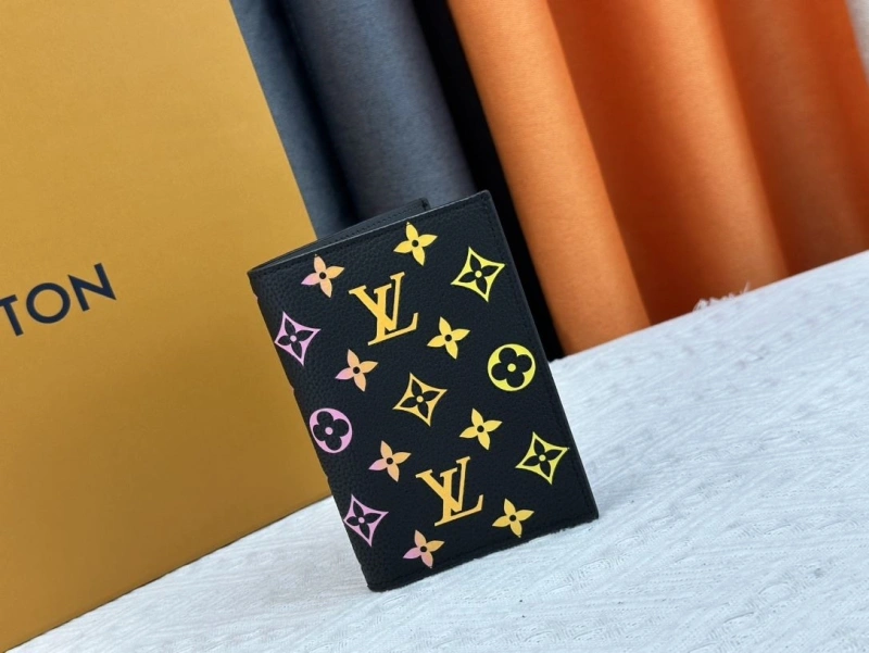 LV Wallets 4233H-1336
