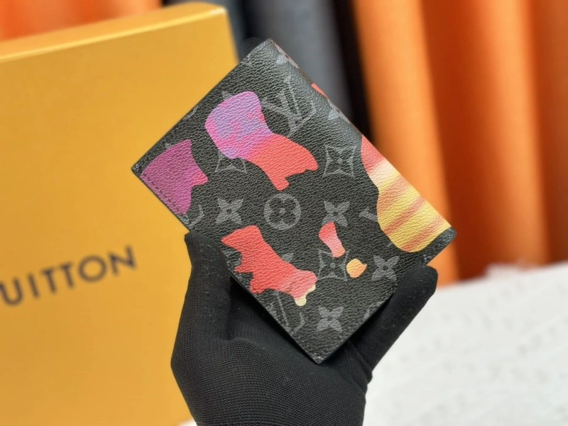 LV Wallets 4233H-1344