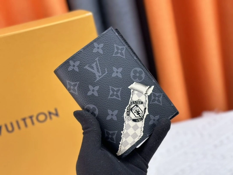 LV Wallets 4233H-1346