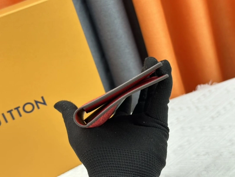 LV Wallets 4233H-1347