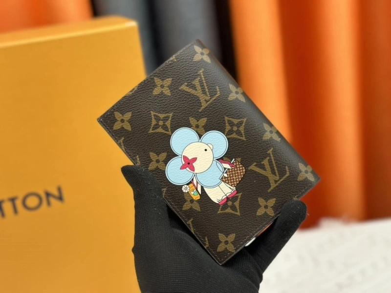 LV Wallets 4233H-1355