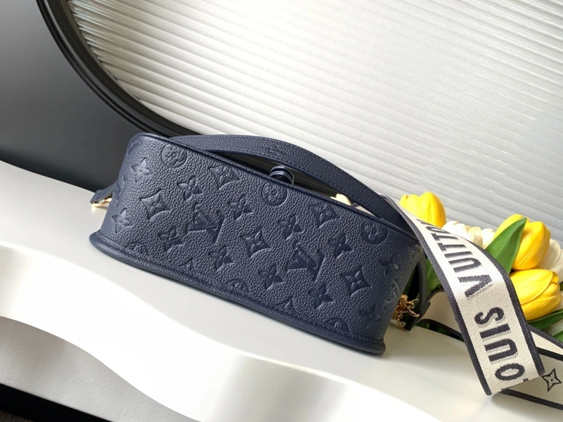 LV Satchel bags 4233H-1476