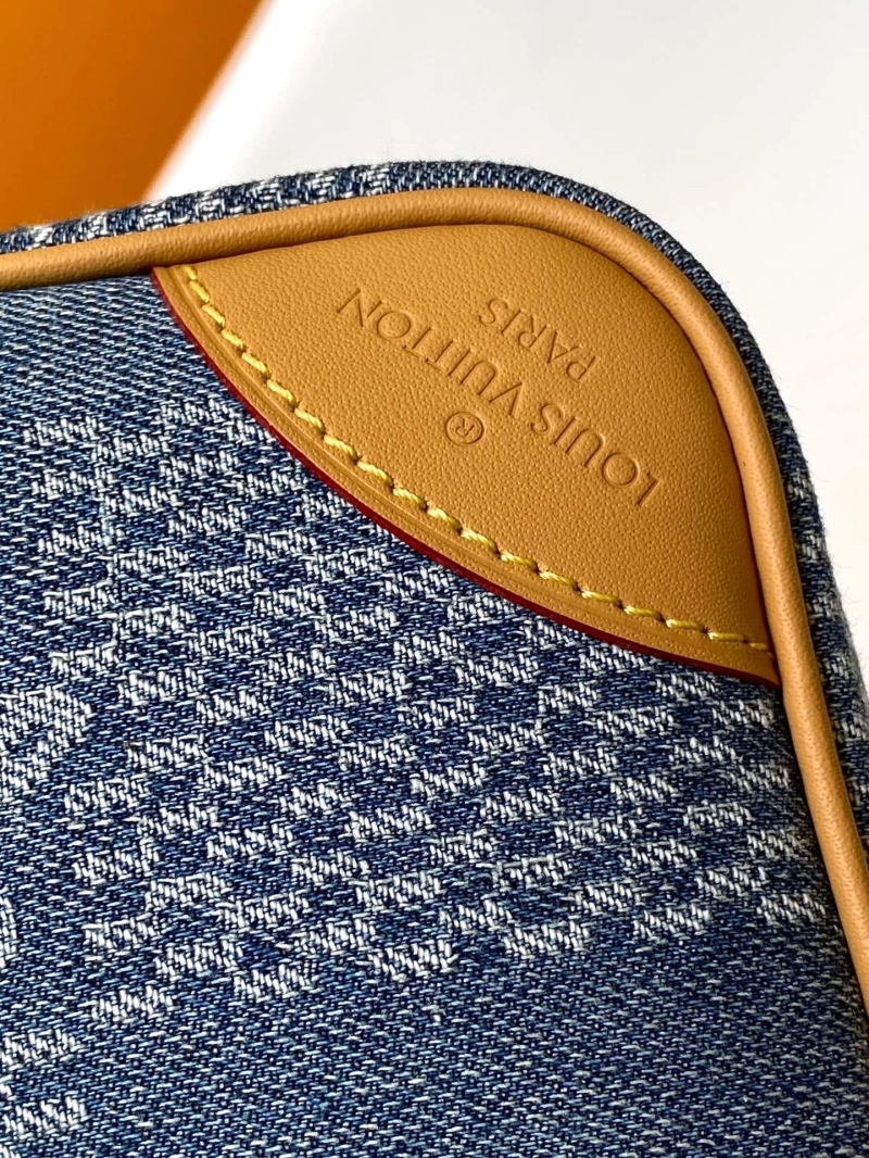 LV Box Bags 4233H-1484