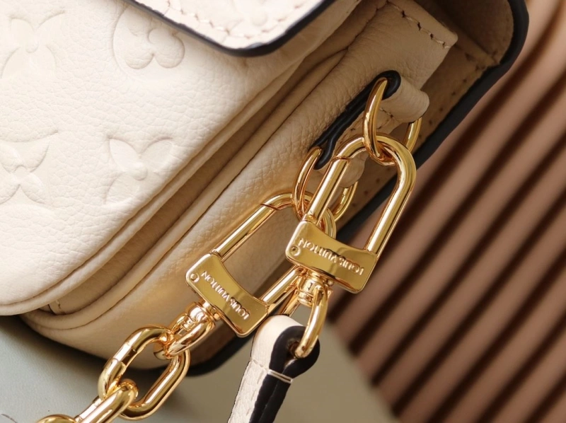 LV Satchel bags 4233H-1566