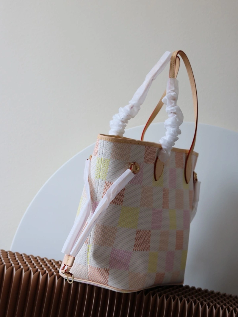 LV Shopping Bags 4233H-1590