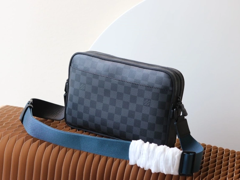 LV Satchel bags 4233H-1622