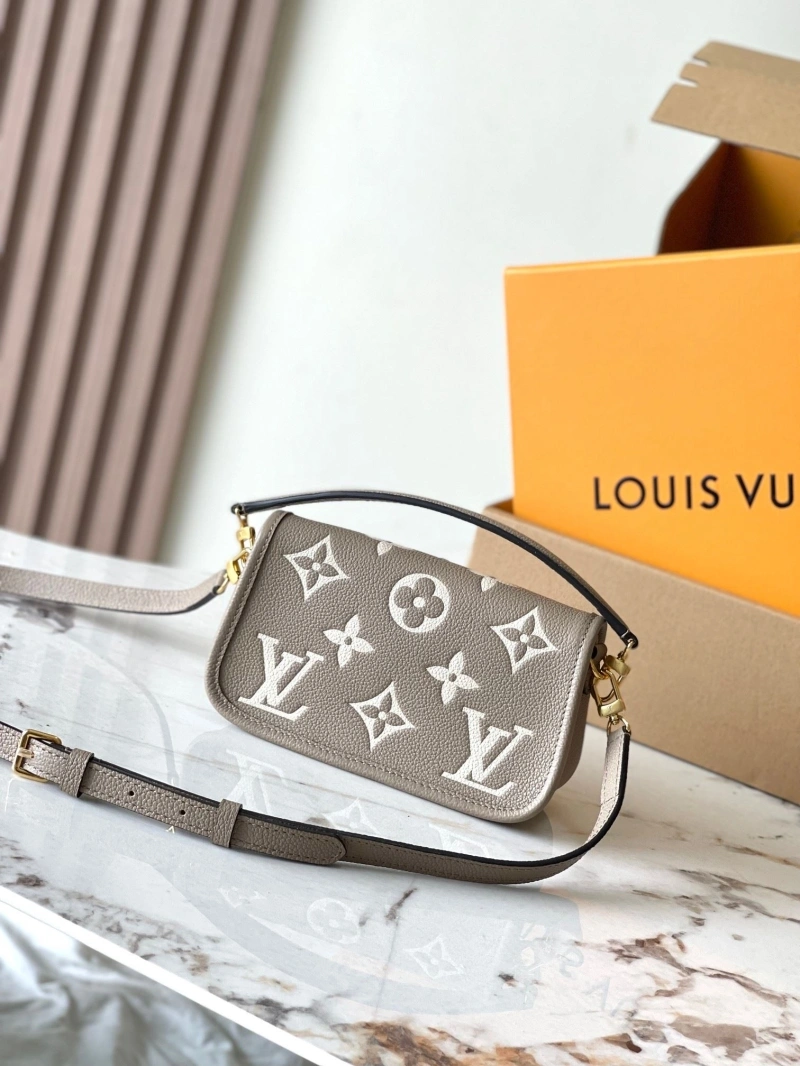 LV Satchel bags 4233H-1743