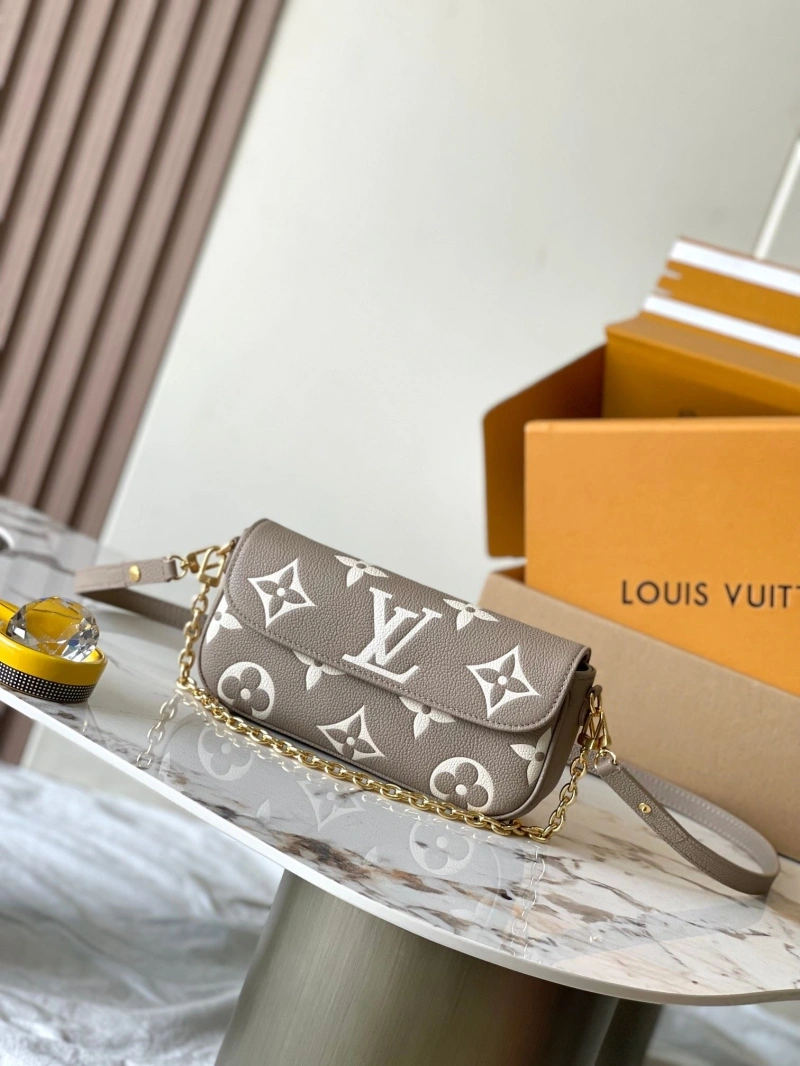 LV Satchel bags 4233H-1772