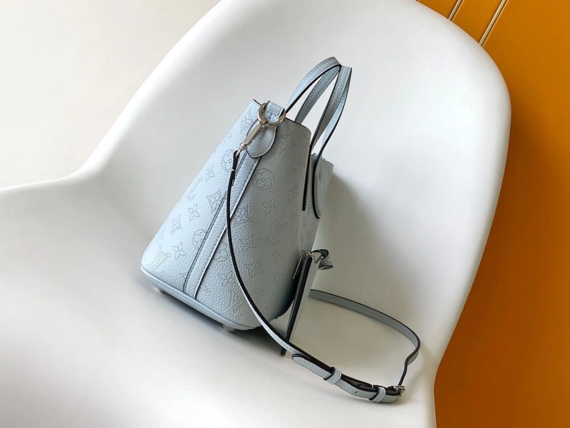 LV Shopping Bags 4233H-1790