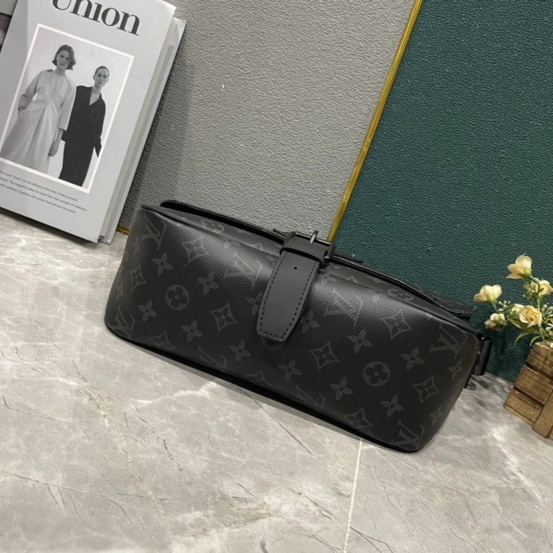 LV Satchel bags 4233H-1803