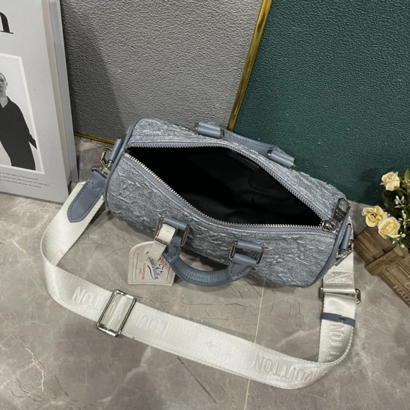 LV Travel Bags 4233H-1808