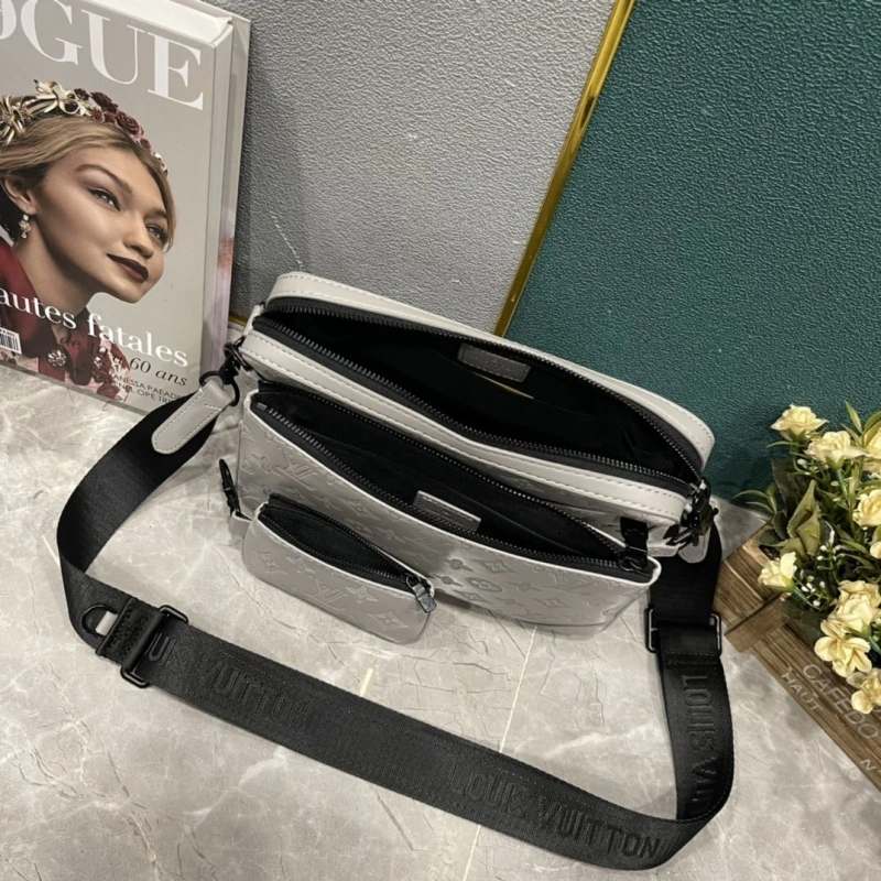 LV Satchel bags 4233H-1872