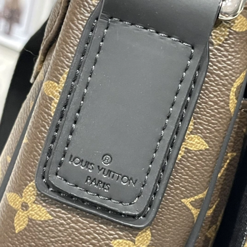 LV Satchel bags 4233H-1942