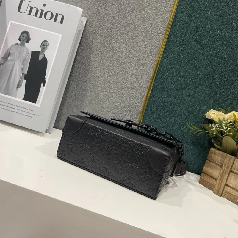 LV Satchel bags 4233H-2021