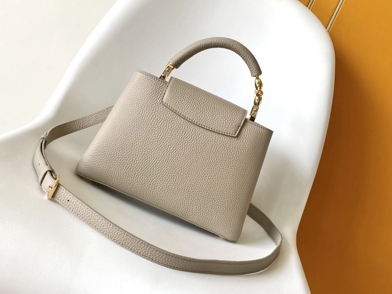 LV Capucines Bags 4233H-2224