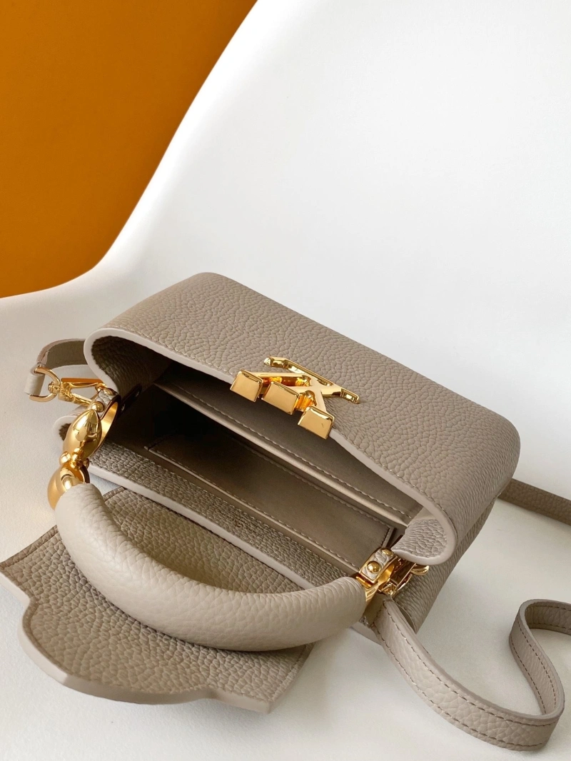LV Capucines Bags 4233H-2225