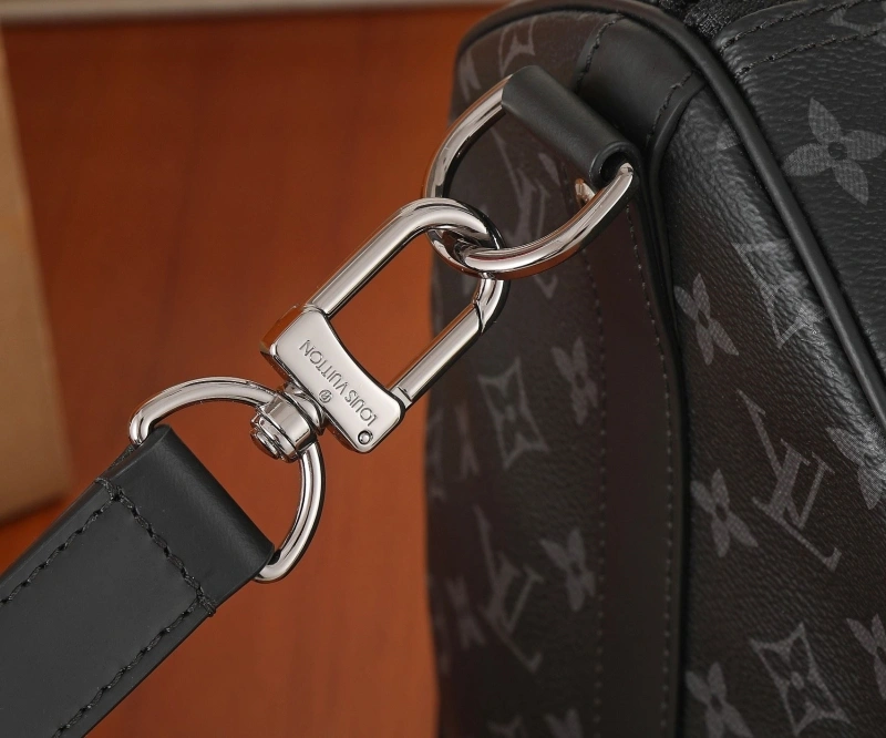 LV Travel Bags 4233H-2280
