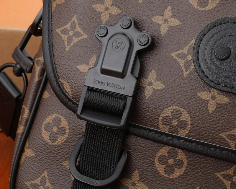 LV Satchel bags 4233H-2347