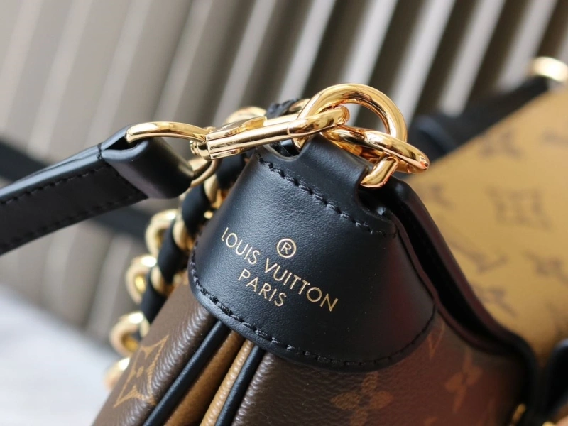 LV Satchel bags 4233H-2370