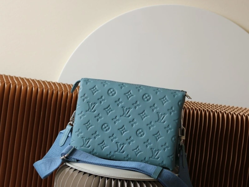 LV Satchel bags 4233H-2389