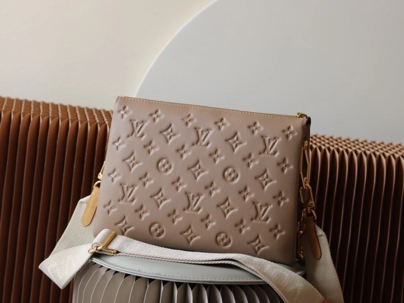 LV Satchel bags 4233H-2424