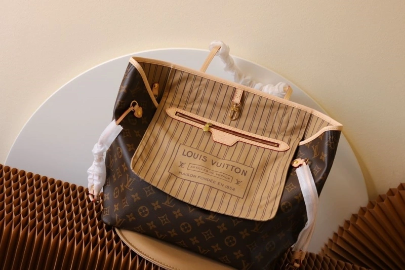 LV Shopping Bags 4233H-2449