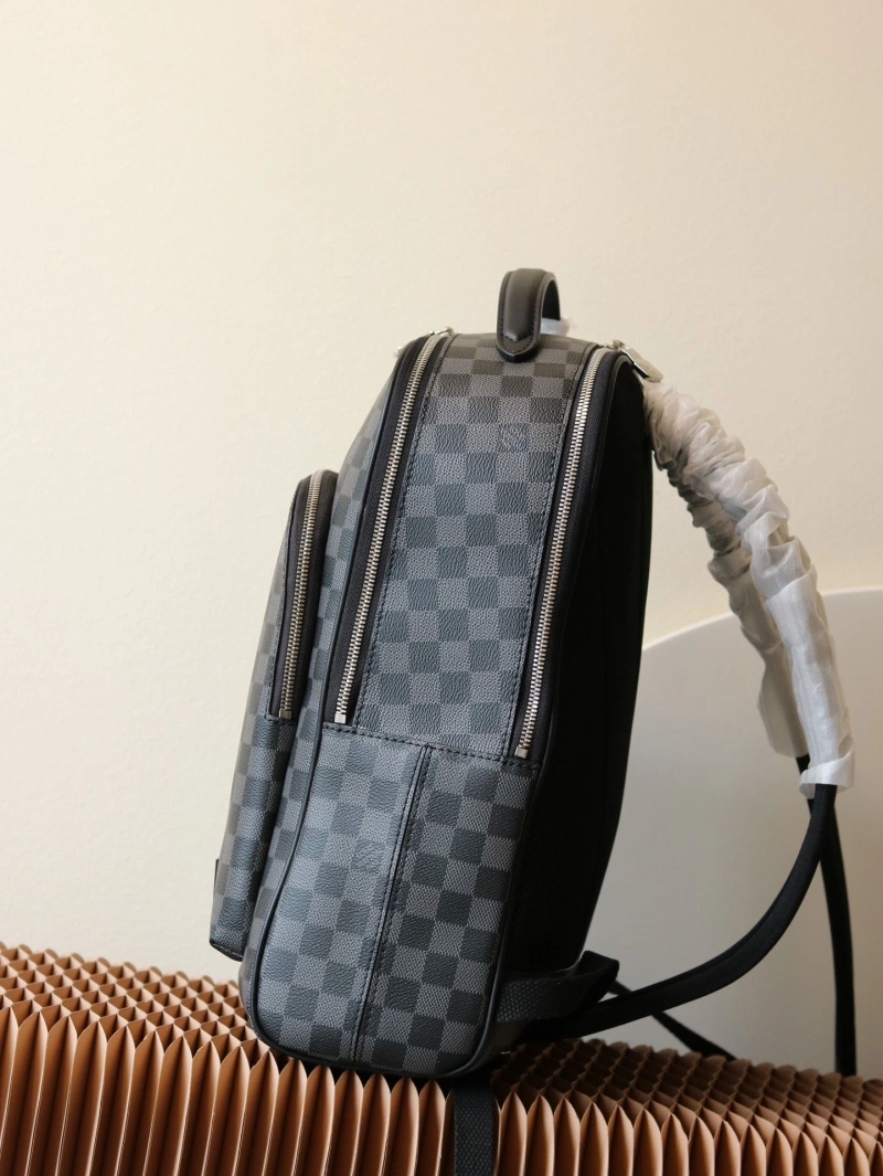 LV Backpacks 4233H-2454