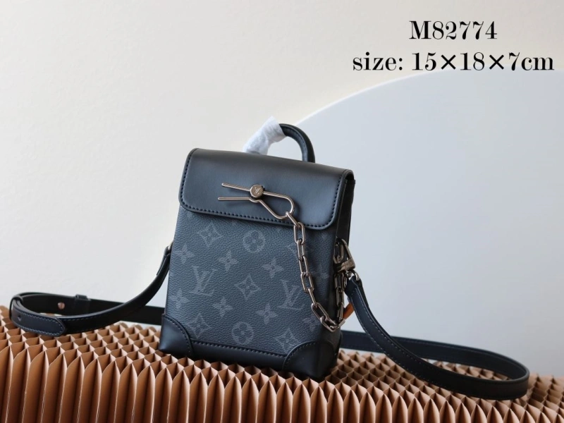 LV Backpacks 4233H-2478