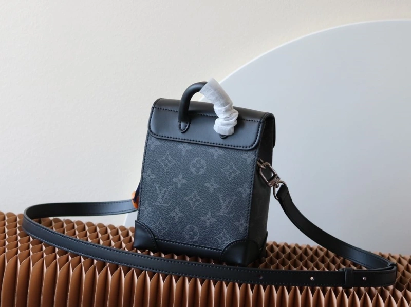 LV Backpacks 4233H-2478