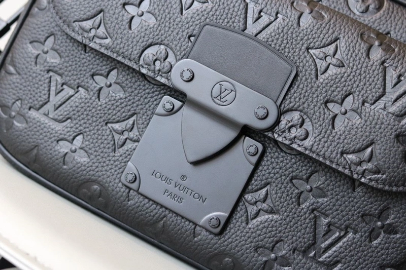 LV Satchel bags 4233H-2482