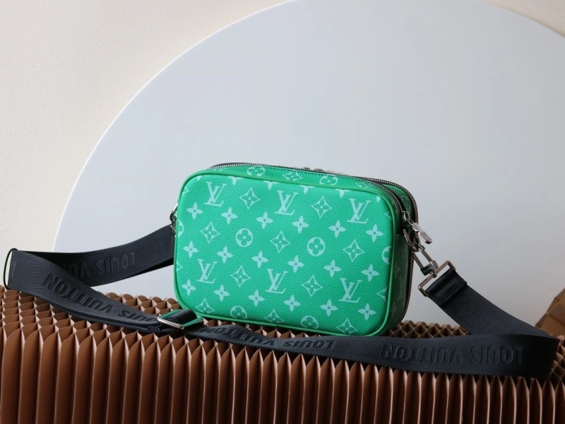 LV Satchel bags 4233H-2521