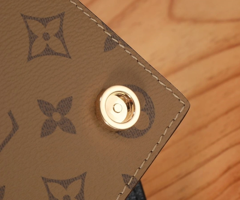LV Satchel bags 4233H-2589