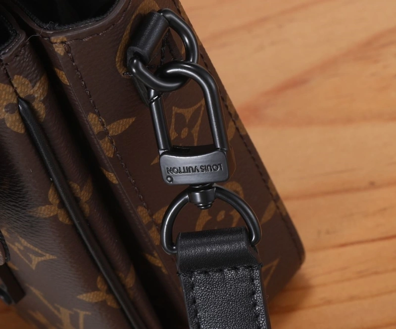 LV Satchel bags 4233H-2597