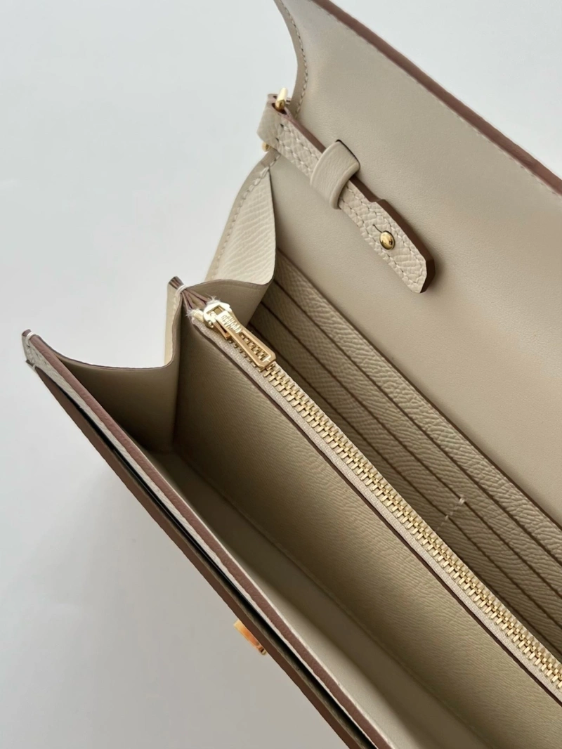 H**me5 wallets 4248c-0089