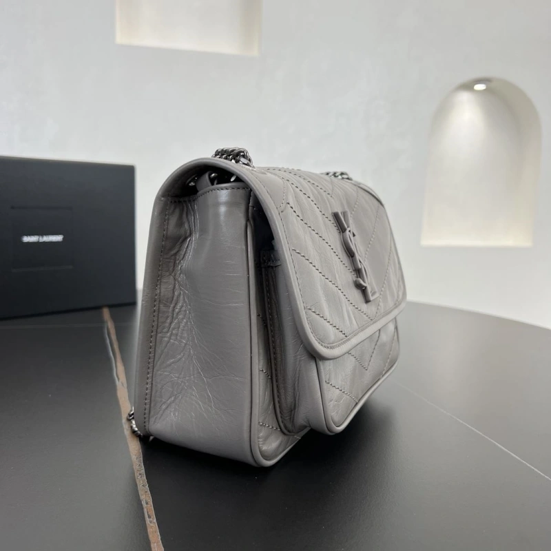 Y51 top handle bags 4250b-0019