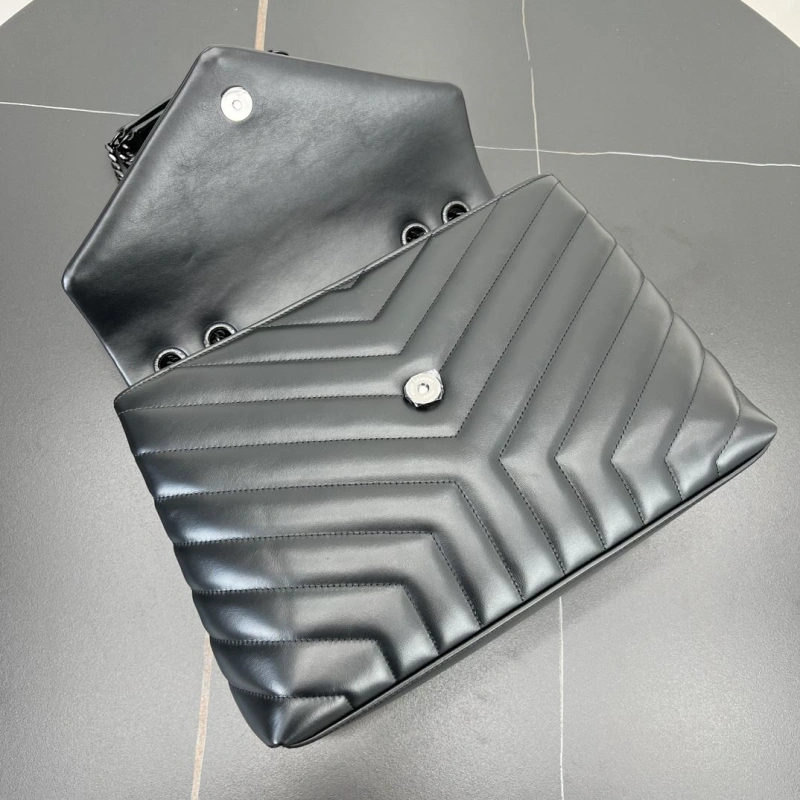Y51 clutch bags 4250h-0200