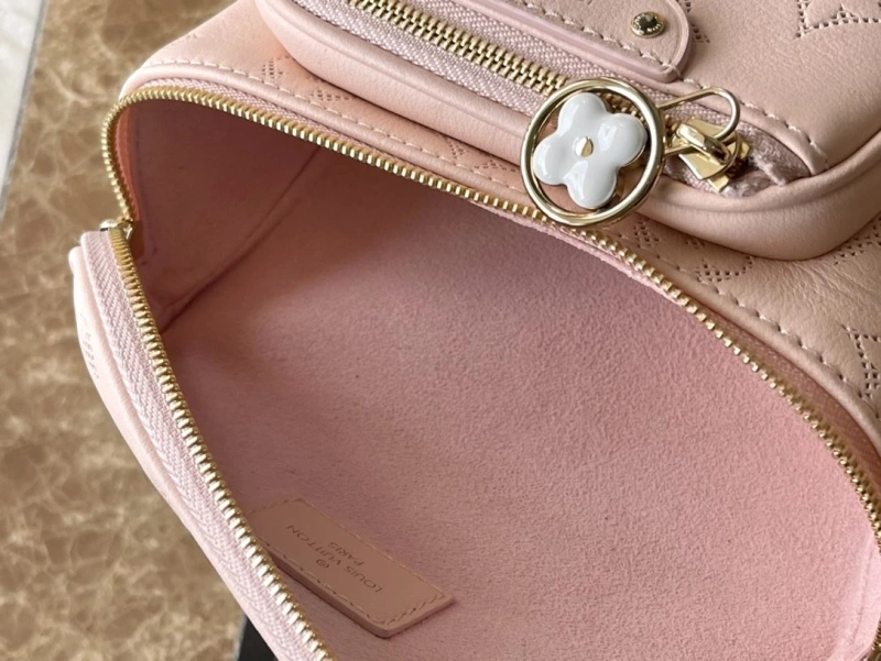 LV Cosmetic Bags 4286A-0107