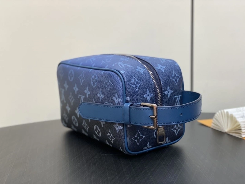 LV Cosmetic Bags 4286A-0140