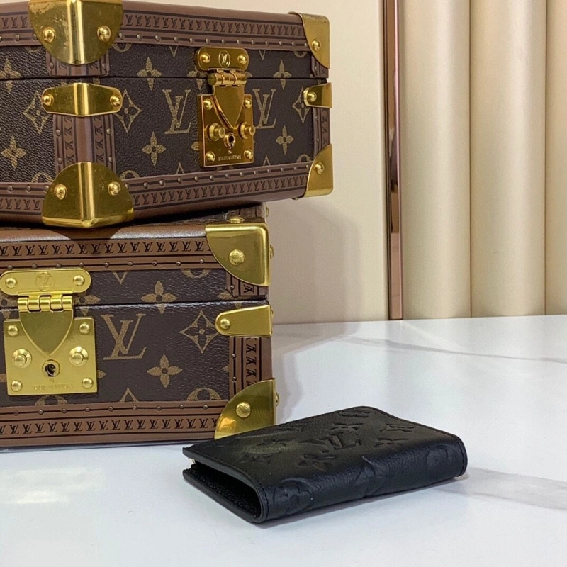 LV Wallets 4286A-0218