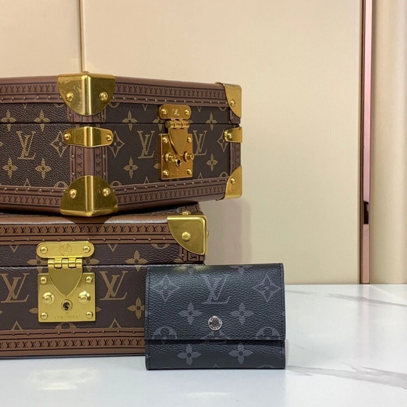 LV Wallets 4286A-0220