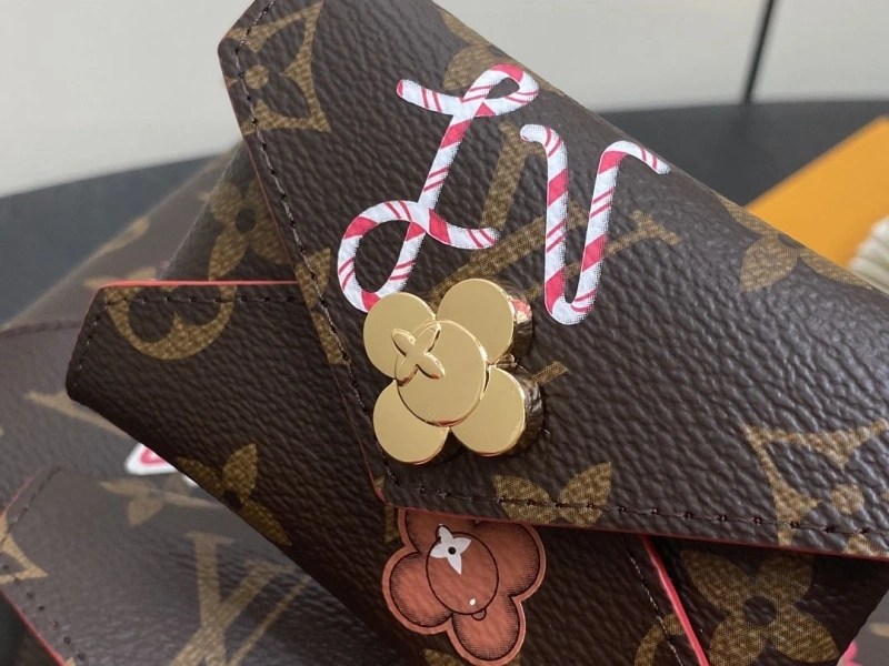 LV Wallets 4286A-0278