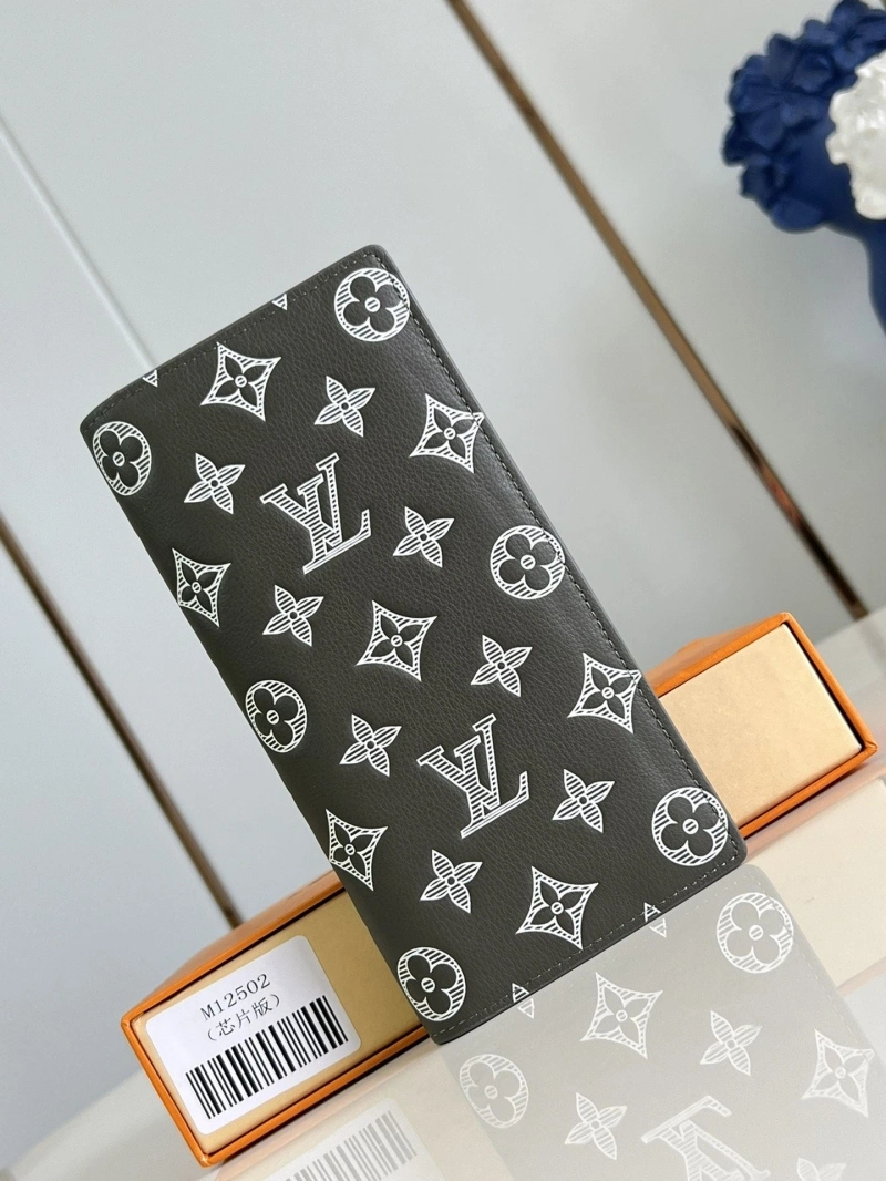 LV Wallets 4286A-0296
