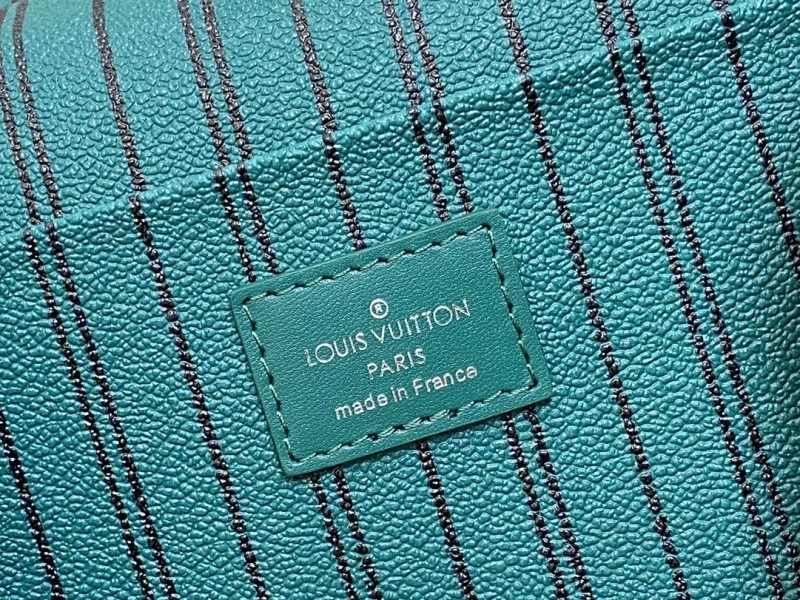 LV Cosmetic Bags 4286A-0299