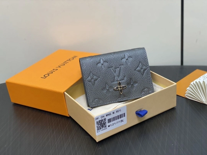 LV Wallets 4286A-0317