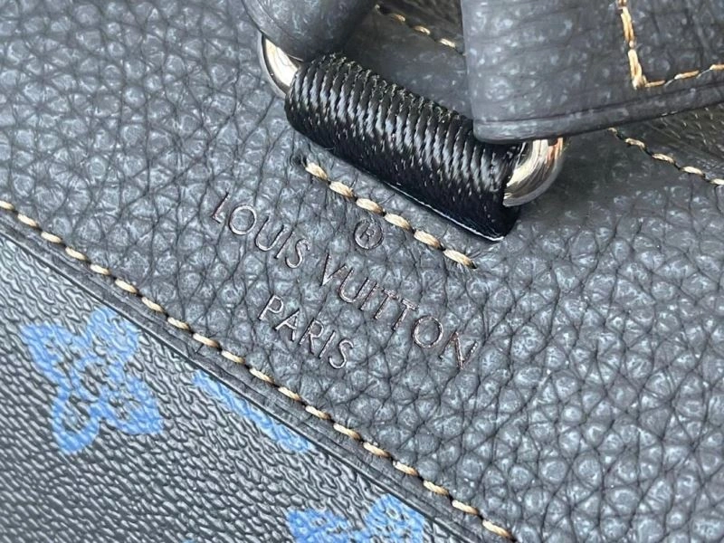 LV Backpacks 4286D-0121